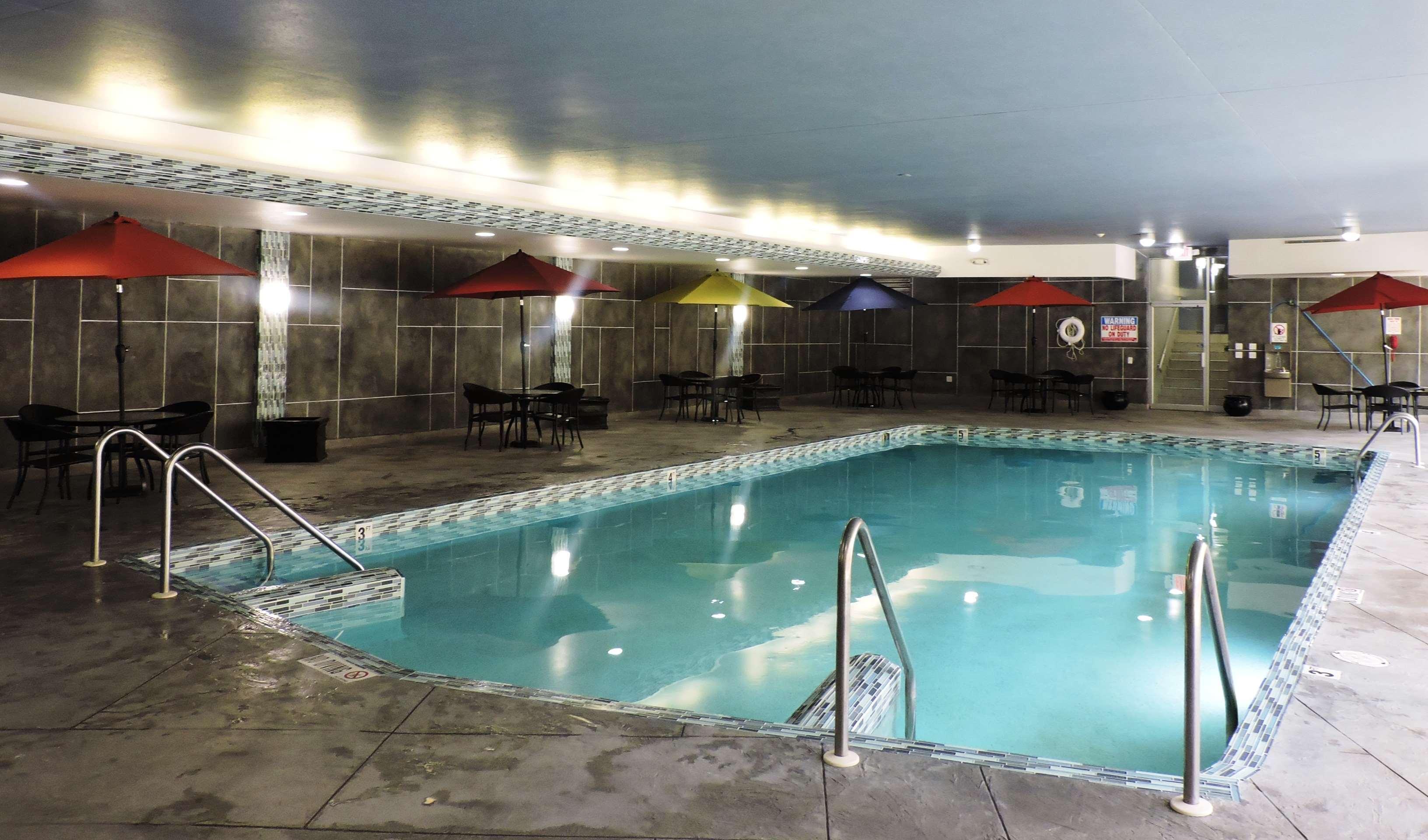 Best Western Plus Milwaukee West Dış mekan fotoğraf