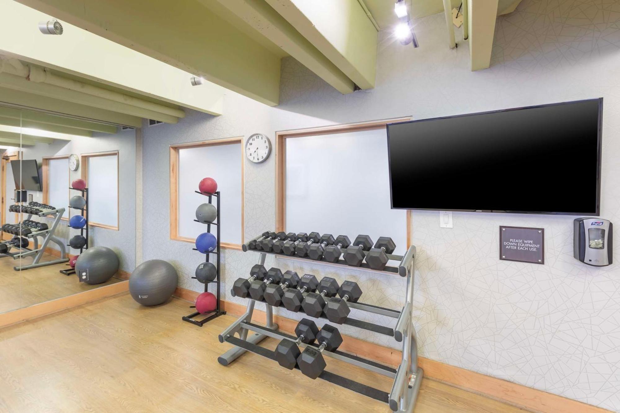 Best Western Plus Milwaukee West Dış mekan fotoğraf