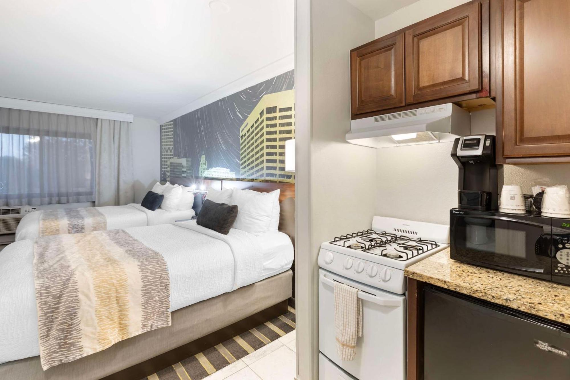 Best Western Plus Milwaukee West Dış mekan fotoğraf